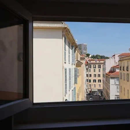 Appartement F2 Type Loft à Ajaccio (Corsica)
