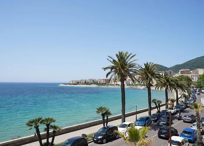 F2 Type Loft à Appartement Ajaccio (Corsica)