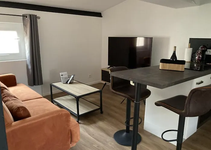 F2 Type Loft A Apartment